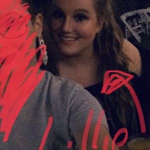 Meet your Posher, Lillie